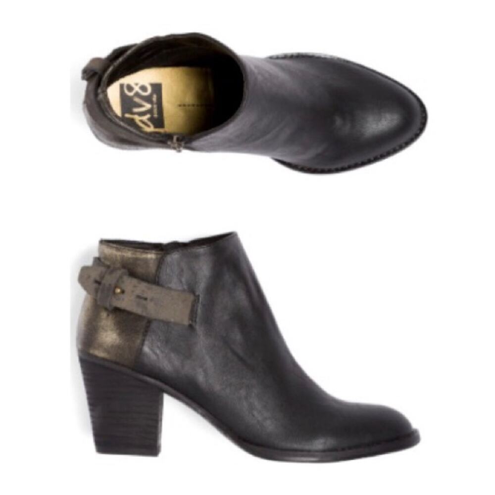 Dolce Vita 'Jossie' Ankle Bootie in Black/Gold Vegan Leather Women's Size 8 $120